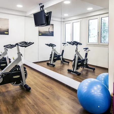 ホテル メルキュール モンテ イグエルド 4*