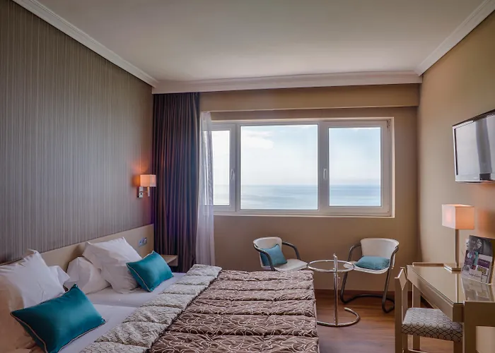 Hotel Mercure Monte Igueldo 4*