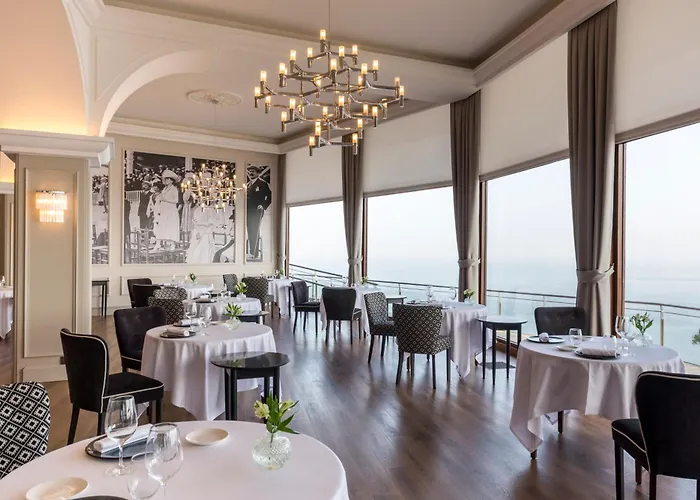 Отель Mercure Monte Igueldo