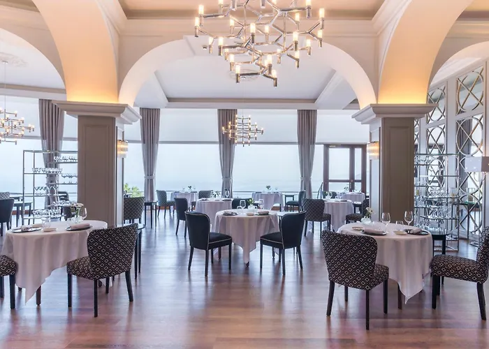 Отель Mercure Monte Igueldo Сан-Себастьян