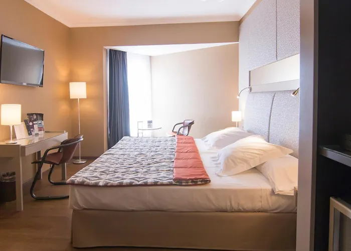 Отель Mercure Monte Igueldo 4*