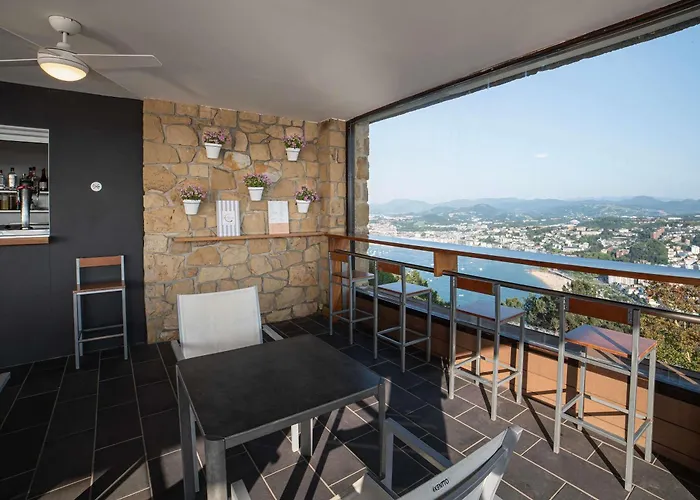 Отель Mercure Monte Igueldo 4*